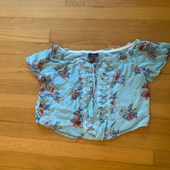 Rue21 Tops - Rue 21 Floral Top